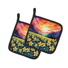 Colorful Daffodils Pair of Pot Holders Kitchen Heat Resistant Pot Holders Sets Oven Hot Pads for Cooking Baking BBQ, 7 1/2 x 7 1/2